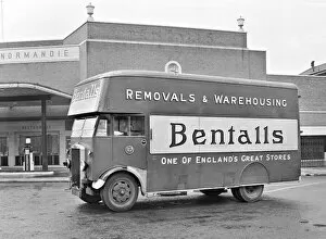 Images Dated 25th March 2021: Bentalls Department Store - Kingston-upon-Thames