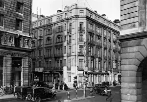 Knights Bridge Prints: The Berkeley Hotel, Knightsbridge