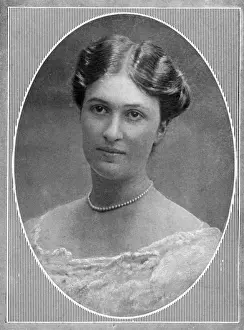 Bertha Prints: Bertha Krupp / Graph 1916