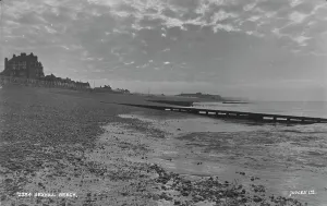 Pebbles Prints: Bexhill Beach