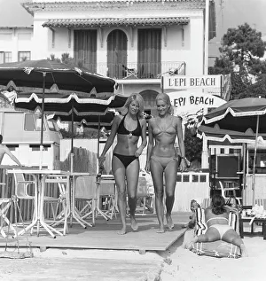Umbrellas Collection: Bikini Blondes on Hols