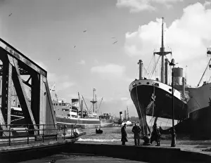 Merseyside Prints: Birkenhead Docks