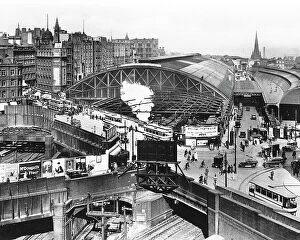 Images Dated 20th August 2018: Birmingham New Street Station in the 1920s