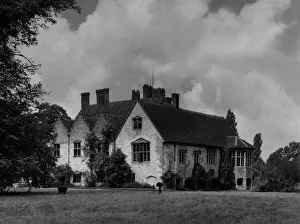 Knights Collection: Bisham Abbey