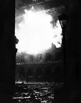 Blaze Prints: Blitz in London -- building on fire in Southwark Street, WW2