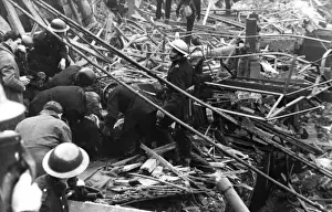 Mess Prints: Blitz in London -- extricating a casualty, WW2