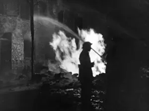Blaze Prints: Blitz in London -- firefighters in Bermondsey, WW2