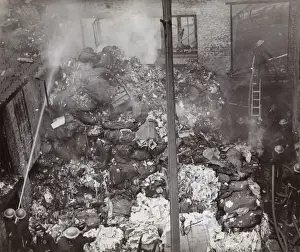 Blitz in London -- Sparricks Row, Southwark, WW2