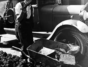 Blitz in London -- Standish Road, Hammersmith, WW2