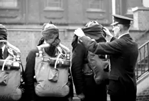 Blitz in London -- training in use of breathing apparatus
