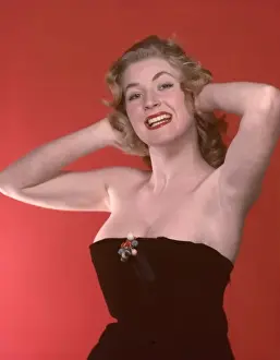 Moment Prints: Blonde Bombshell 1950S