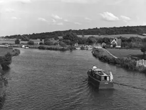 Pleasant Prints: Boating on the Thames