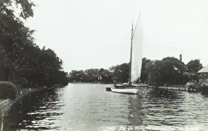 Wroxham Prints: Boating the the River Bure, Wroxham