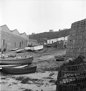Images Dated 2nd September 2016: Boats at Sennen Cove, Cornwall
