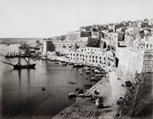 Breakwater Prints: Boats tied up, Valletta, Malta, Upper Barrakka Gardens