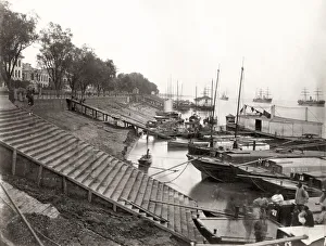 Hankou Prints: Boats tied up along waterfront, Hankow Hankou China