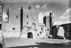 Sightseeing Prints: Bodiam Castle