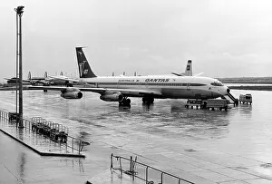 Boeing 707-338C VH-EBX Port Moresby