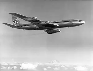 Boeing 707-349C N322F of Tiger Line