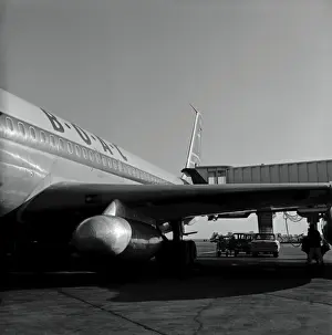 Boeing 707-436 G-APFD first BOAC 707 LAP 1960