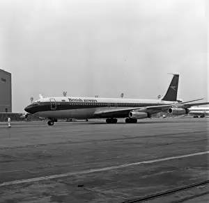 Boeing 707-436 G-APFF British Airways Heathrow 1973