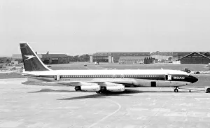 Boeing 707-436 G-APFN