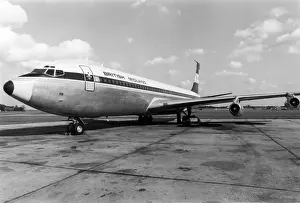 Boeing 707 of British Midland