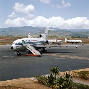 Boeing 727-81 HP-620