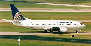 737 300 Prints: Boeing 737-300 N14307
