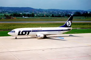 Boeing 737-45D SP-LLC