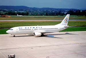 Boeing 737-484 SX-BKF