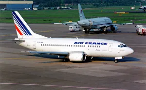 B737 Prints: Boeing 737-528 F-GJNA