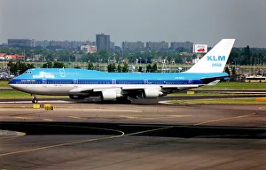 Boeing 747-406M PH-BFC