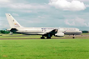 2012 Prints: Boeing 757-2K2 NZ7571
