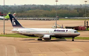 Boeing 767-204 G-BYAB