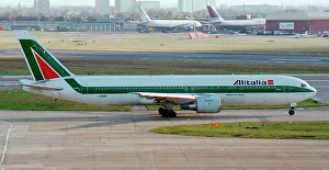 Alitalia Prints: Boeing 767-33A ER I-DEIB