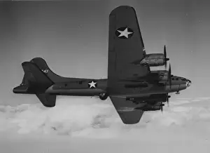 Boeing B-17F banking port