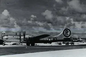 Taxying Prints: Boeing B-29 Enola Gay (side view), taxying