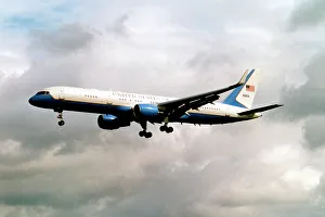 Boeing C-32A 99-0004