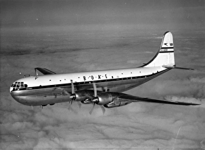 Stratocruiser Collection: Boeing Stratocruiser G-AKGH Caledonia of BOAC