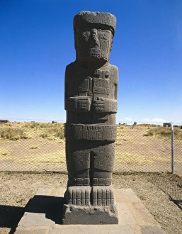 BOLIVIA. LA PAZ. Tiahuanaco. Kalasasaya Temple BOLIVIA. LA PAZ. Tiahuanaco. Kalasasaya Temple