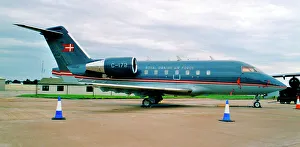 Bombardier Challenger 604 C-172