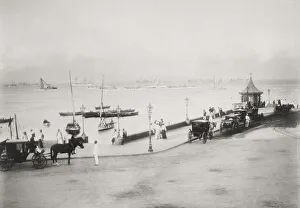 Apollo Gallery: Bombay harbour, Apollo Bunder, Mumbai India