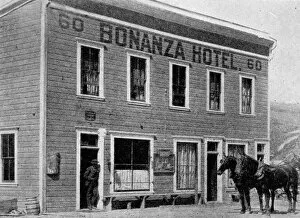 Images Dated 11th June 2004: Bonanza Hotel, on the south of the Klondike River, Alaska