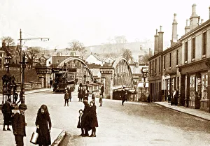Alexandria Collection: Bonhill Bridge, Alexandria, early 1900s