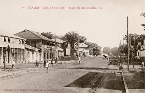 Boulevard Prints: Boulevard du Commerce in Conakry, Guinea