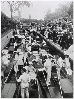Images Dated 6th August 2021: BOULTERs LOCK - on Ascot Sunday, when this was the fashionable place to be at