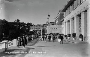Stroll Prints: Bournemouth Pavilion Terrace