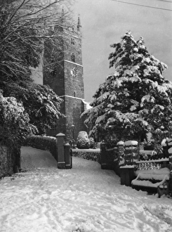 Images Dated 3rd June 2011: Bovey Tracey Snow Scene