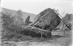 Boulder Prints: The Bowder Stone